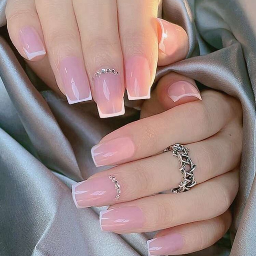 Press On Nails Kit